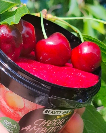 Beauty Jar Yummy Chérie Ambition sanftes Bodypeeling