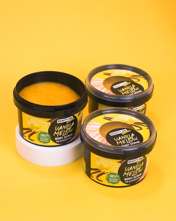 Beauty Jar Yummy Vanilla Mellow απαλό Scrub με αναζωογονητικά αποτέλεσματα