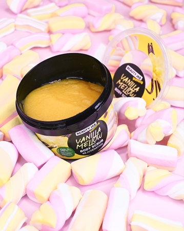 Beauty Jar Yummy Vanilla Mellow απαλό Scrub με αναζωογονητικά αποτέλεσματα