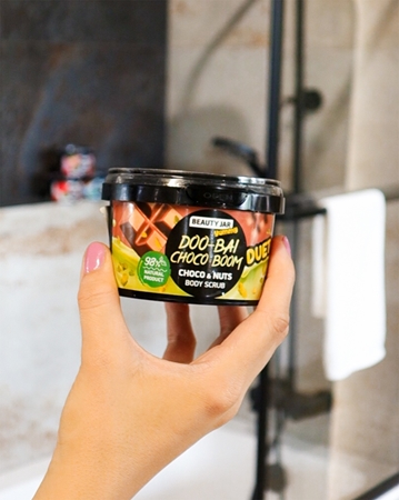 Beauty Jar Yummy Doo-Bai Choco Boom sanftes Bodypeeling