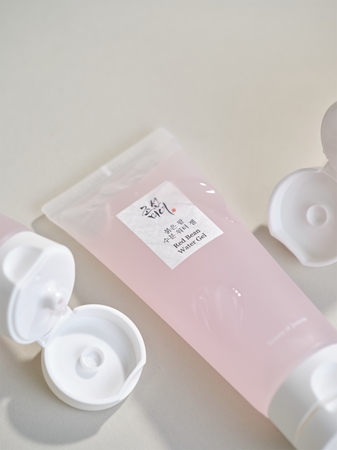 Beauty of Joseon Red Bean Water Gel Intensive Moisturising Gel for oily skin