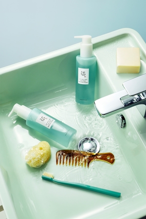 Beauty of Joseon Green Plum Refreshing Cleanser crème moussante nettoyante douce pour un effet naturel