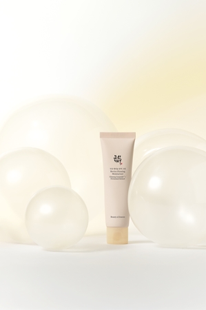 Beauty of Joseon Revive Firming Moisturizer Ginsegn + Retinol Nourishing Smoothing Cream with moisturising effect