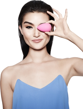 beautyblender® Zodiac makeup sponge