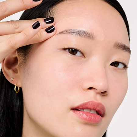 Benefit The POREfessional Make-up Primer strafft die Haut und verfeinert Poren