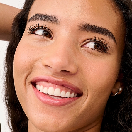 Benefit BADgal BANG! Waterproof Mascara vandeniui atsparus apimties suteikiantis blakstienų tušas