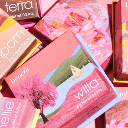 Benefit WANDERful World púdrová lícenka