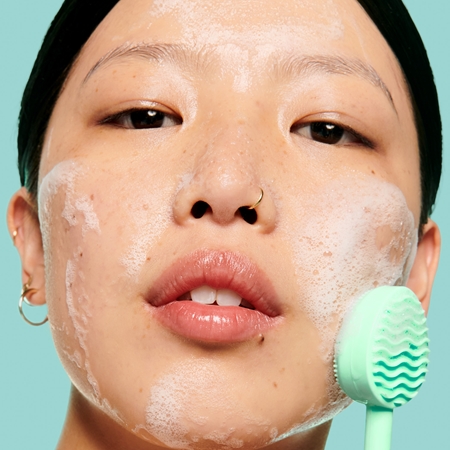 Benefit The POREfessional All-In-One Mask Wand hámlasztó kefe és arcmaszk applikátor