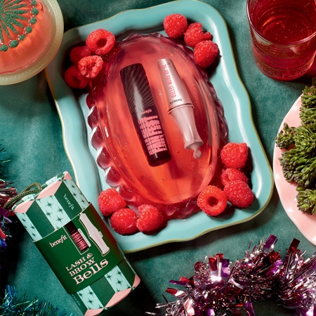 Benefit Lash & Brow Bells sada dekoratívnej kozmetiky
