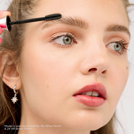 Benefit Brow Haul of Fame sada pre dokonalé obočie odtieň 3