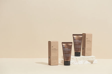 Benton Snail Bee Face Cream with snail extract