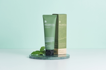 Benton Deep Green Tea mousse nettoyante hydratante au thé vert