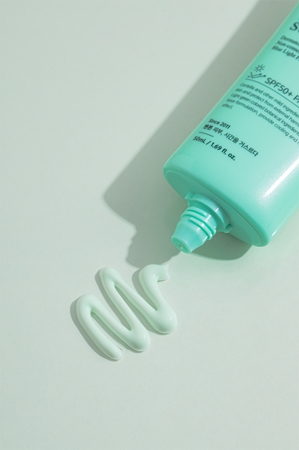 Benton Air Fit UV Defense émulsion protectrice apaisante SPF 50+