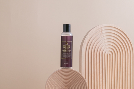 Benton Snail Bee verfeinernder und Feuchtigkeit spendender Toner mit Antifalten-Effekt