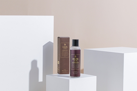 Benton Snail Bee verfeinernder und Feuchtigkeit spendender Toner mit Antifalten-Effekt