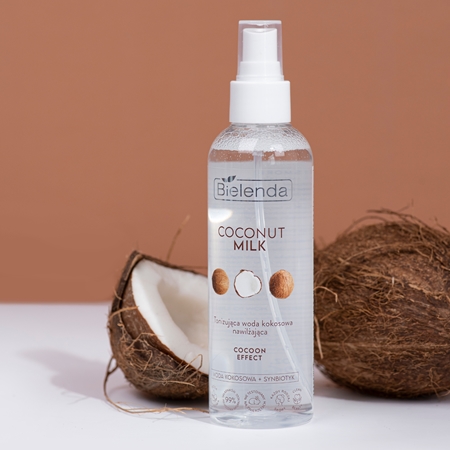 Bielenda Coconut Milk loción facial tonificante con coco