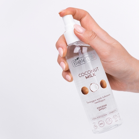 Bielenda Coconut Milk loción facial tonificante con coco