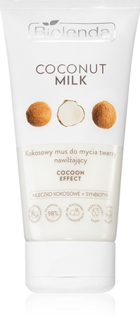 Bielenda Coconut Milk Niisutav puhastusvaht kookosega