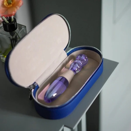 Biird Cecii Violet dildo