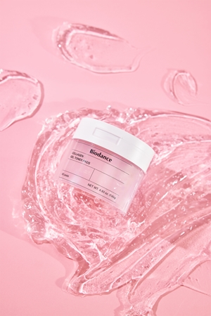 Biodance Collagen Gel Toner Pads toner pads with collagen
