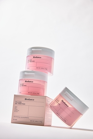 Biodance Collagen Gel Toner Pads toner pads with collagen