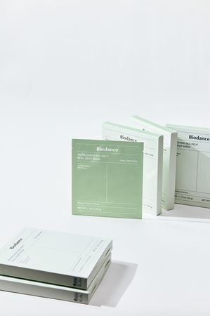 Biodance Refreshing Sea Kelp Real Deep Mask Intensive Hydrogel Mask with seaweed extracts