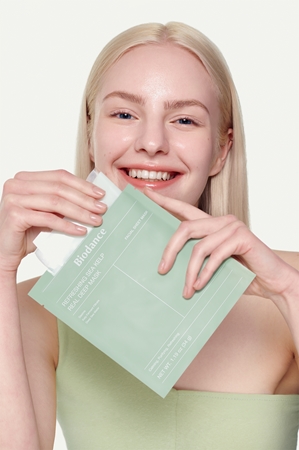 Biodance Refreshing Sea Kelp Real Deep Mask Intensive Hydrogel Mask with seaweed extracts