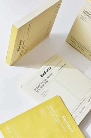 Biodance Radiant Vita Niacinamide Real Deep Mask Whitening Face Mask to even out skin tone