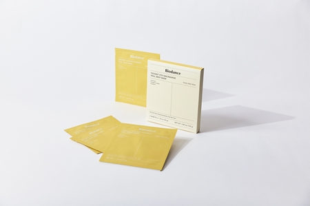 Biodance Radiant Vita Niacinamide Real Deep Mask Whitening Face Mask to even out skin tone