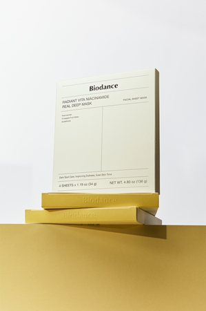 Biodance Radiant Vita Niacinamide Real Deep Mask Whitening Face Mask to even out skin tone