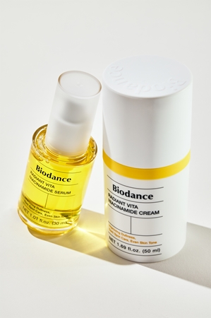 Biodance Radiant Vita Niacinamide Serum Brightening Serum with moisturising effect