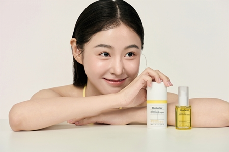 Biodance Radiant Vita Niacinamide Serum Brightening Serum with moisturising effect