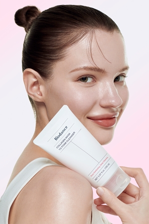Biodance Collagen Mask To Foam Cleanser Deep-Cleansing Face Mask with collagen