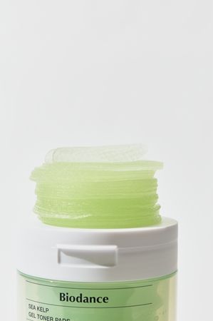 Biodance Sea Kelp Gel Toner Pads toner pads with soothing effect