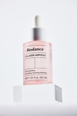 Biodance Pore Tightening Collagen Ampoule Firming Facial Serum to minimise pores