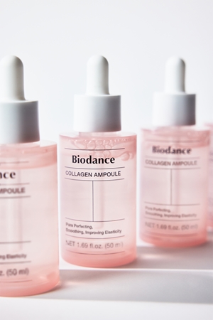 Biodance Pore Tightening Collagen Ampoule Firming Facial Serum to minimise pores