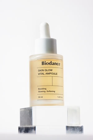 Biodance Skin Glow Vital Ampoule sérum hydratant illuminateur aux probiotiques
