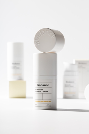 Biodance Skin Glow Essence Cream crème hydratante visage pour une peau lumineuse