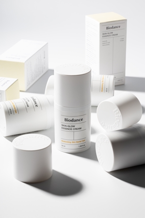 Biodance Skin Glow Essence Cream crème hydratante visage pour une peau lumineuse