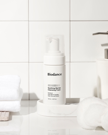 Biodance Soothing Barrier Cleansing Foam Foaming Face Wash with soothing effect