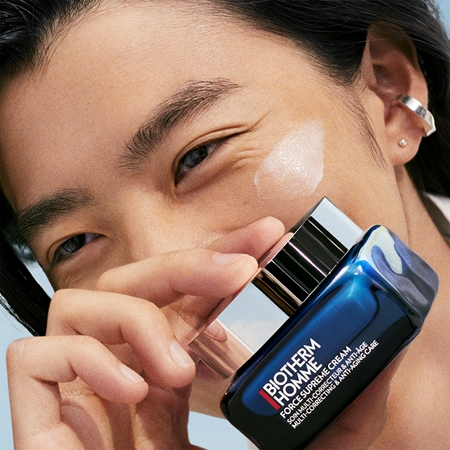 Biotherm Homme Force Supreme creme remodelar de dia para regeneração e renovação de pele