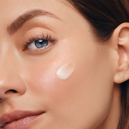 Biotherm Blue Retinol Night Serum regenerierendes Serum für die Nacht mit Retinol