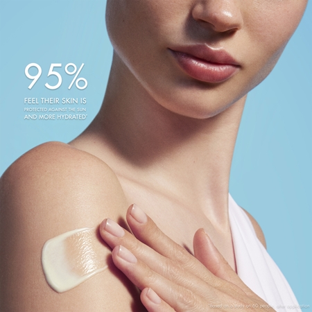 Biotherm Waterlover Face Sunscreen SPF 50+ crema de fata de protecție anti-îmbătrânire pentru pielea cu intoleranță SPF 50+