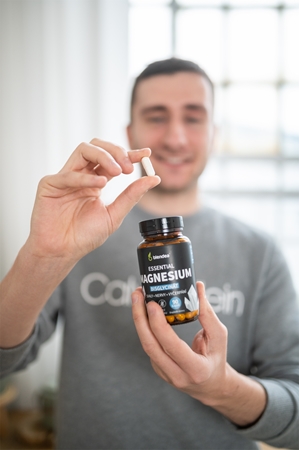 Blendea Essential Magnesium kapsle pro podporu snížení míry únavy a vyčerpání, normální stav zubů, kostí a svalů