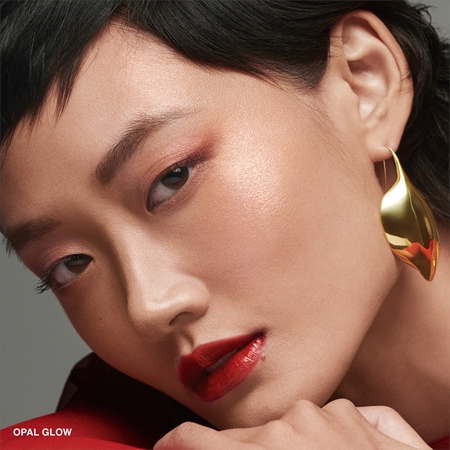 Bobbi Brown Stroke of Luck Collection Highligting Powder хайлайтер