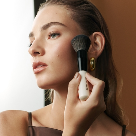 Bobbi Brown Bronzing Powder Päikesepuuder