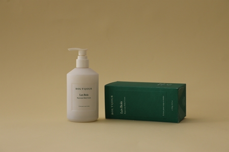 BOUTIJOUR Les Bois Rejuvenate Body Cream nährende Körpercrem für trockene Haut