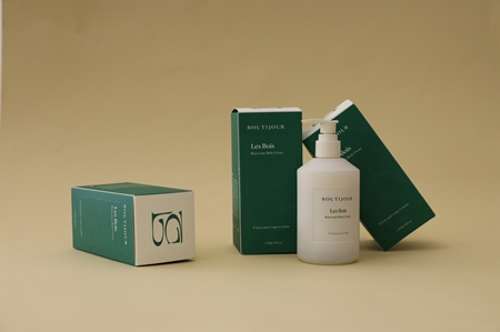 BOUTIJOUR Les Bois Rejuvenate Body Cream nährende Körpercrem für trockene Haut