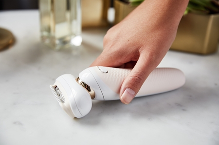 Braun Silk-épil 9 S9030 epilátor s plne flexibilnou hlavou na nohy, telo a podpazušie