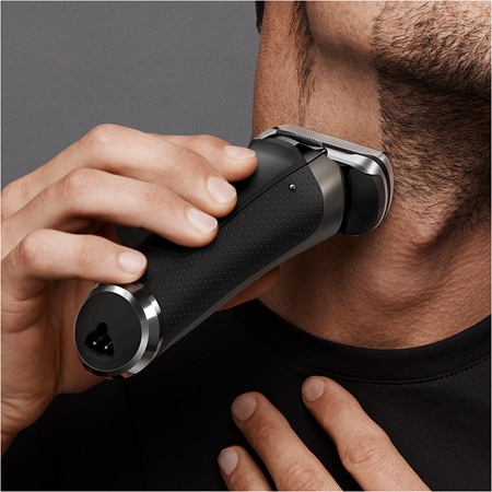 Braun Series 9 9365cc Graphite with Clean&Charge System foil hair trimmer